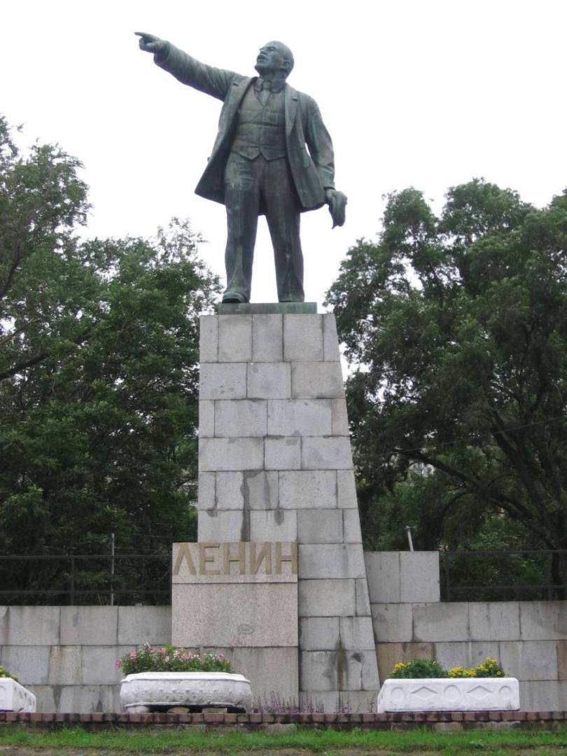 Socha Vladimira Iljie Lenina, Vladivostok